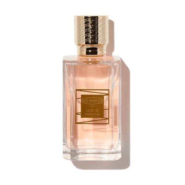 Decoding Niche Fragrances: Personalized Scent