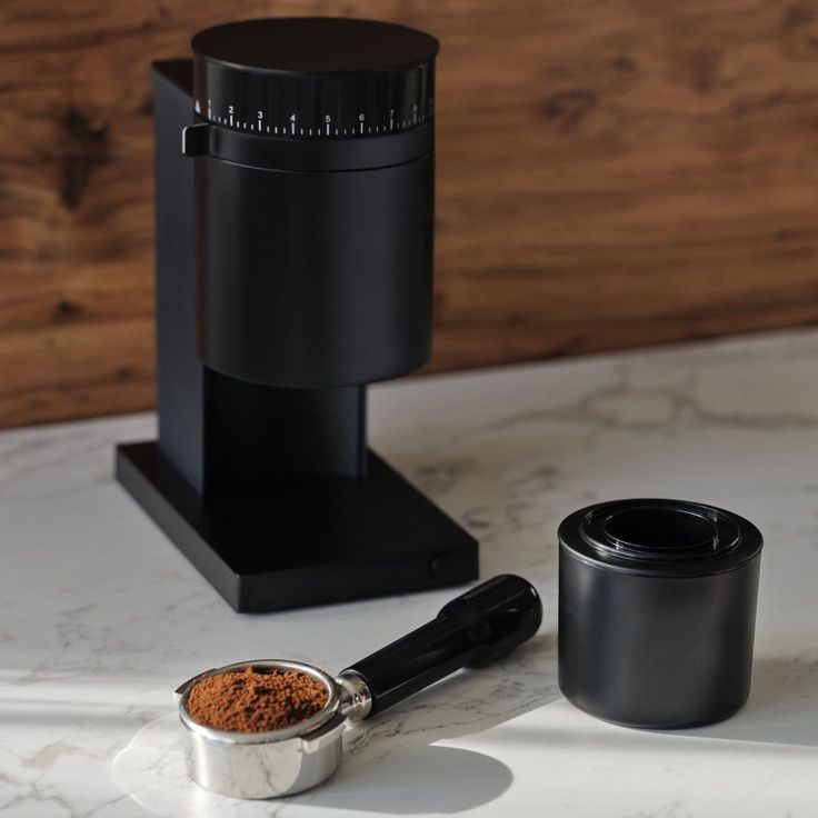 Discover why investing in a coffee grinder is essential 