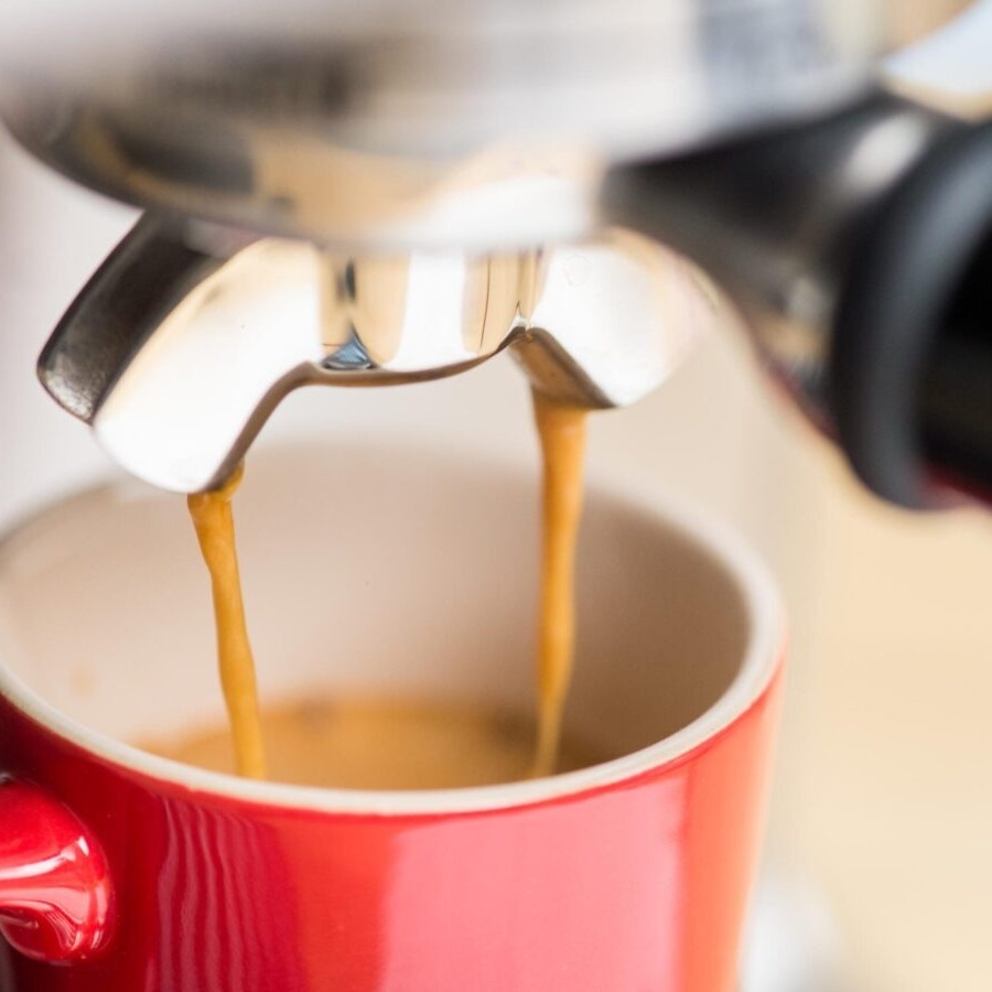 How to Use a Coffee Machine: A Comprehensive Guide