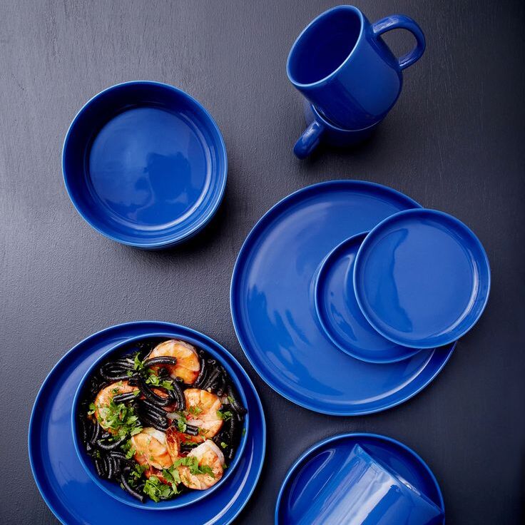 dinnerware