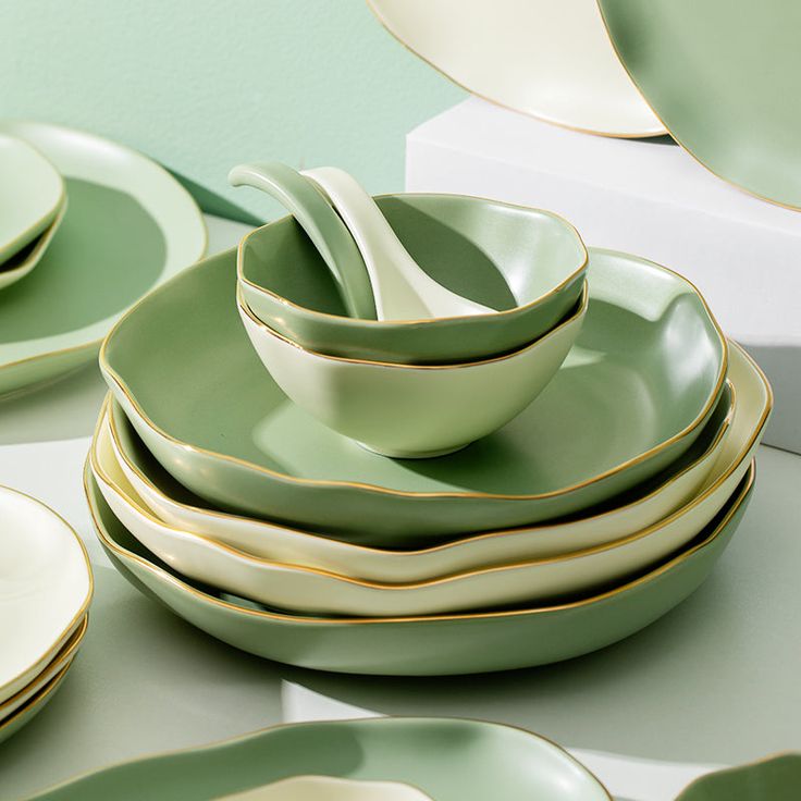 dinnerware