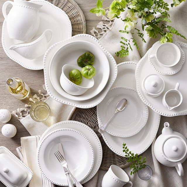 White Stoneware Tableware: Trending Styles to Refresh Your Table