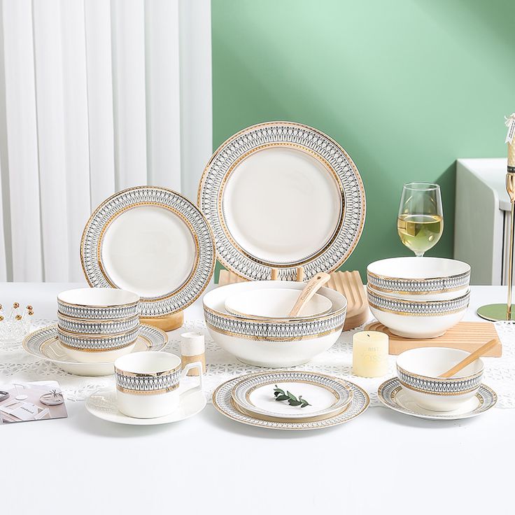 Chinese Tableware: Discover the Art of Setting a Beautiful Table