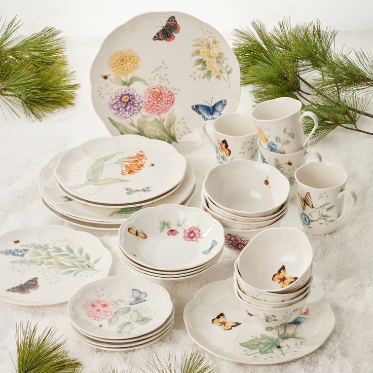 dinnerware set