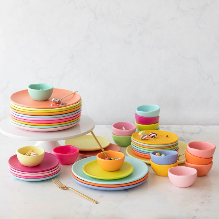 plastic tableware set